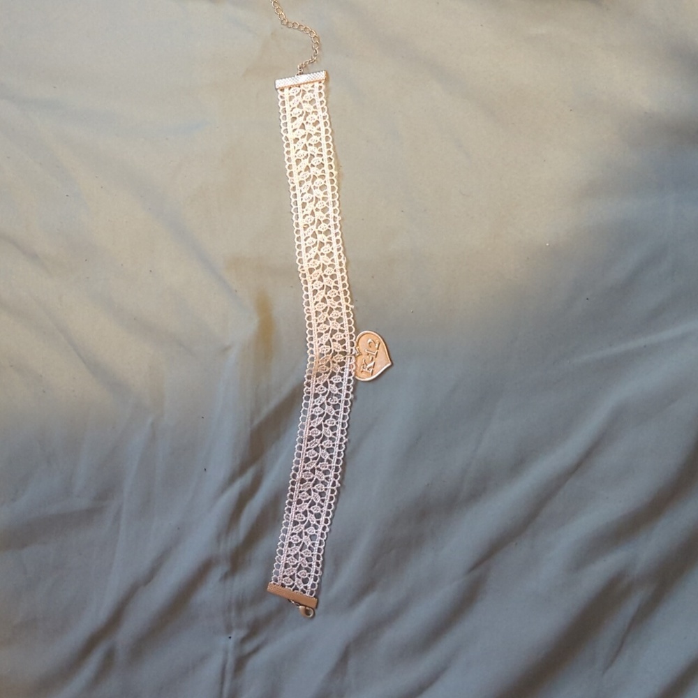 Melanie Martinez Lace K12 chocker